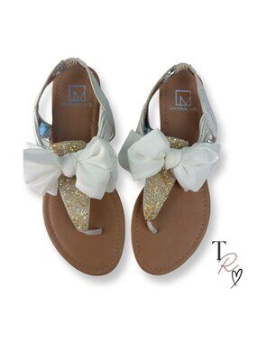 Material Girl White Bow Rhinestone Thong Sandals Size 7 M Sparkly Slingback